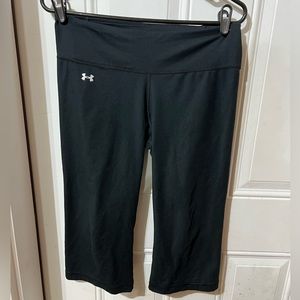 Under Armour Black Capri Leggings